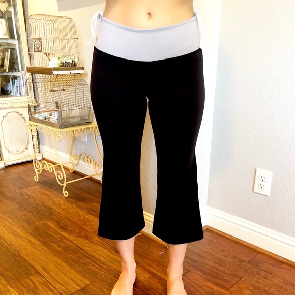 Lululemon cropped leggings - Picture 2 of 8